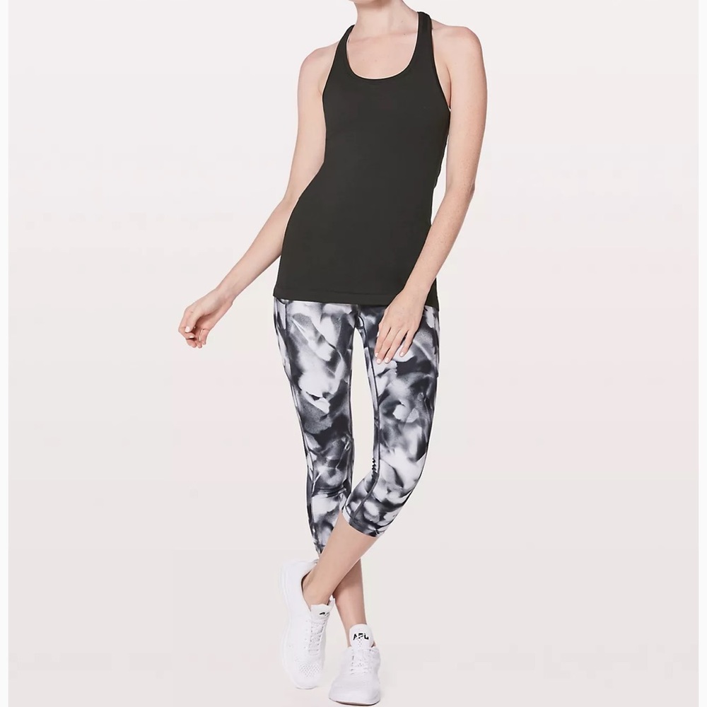 Lululemon cool razorback tank top